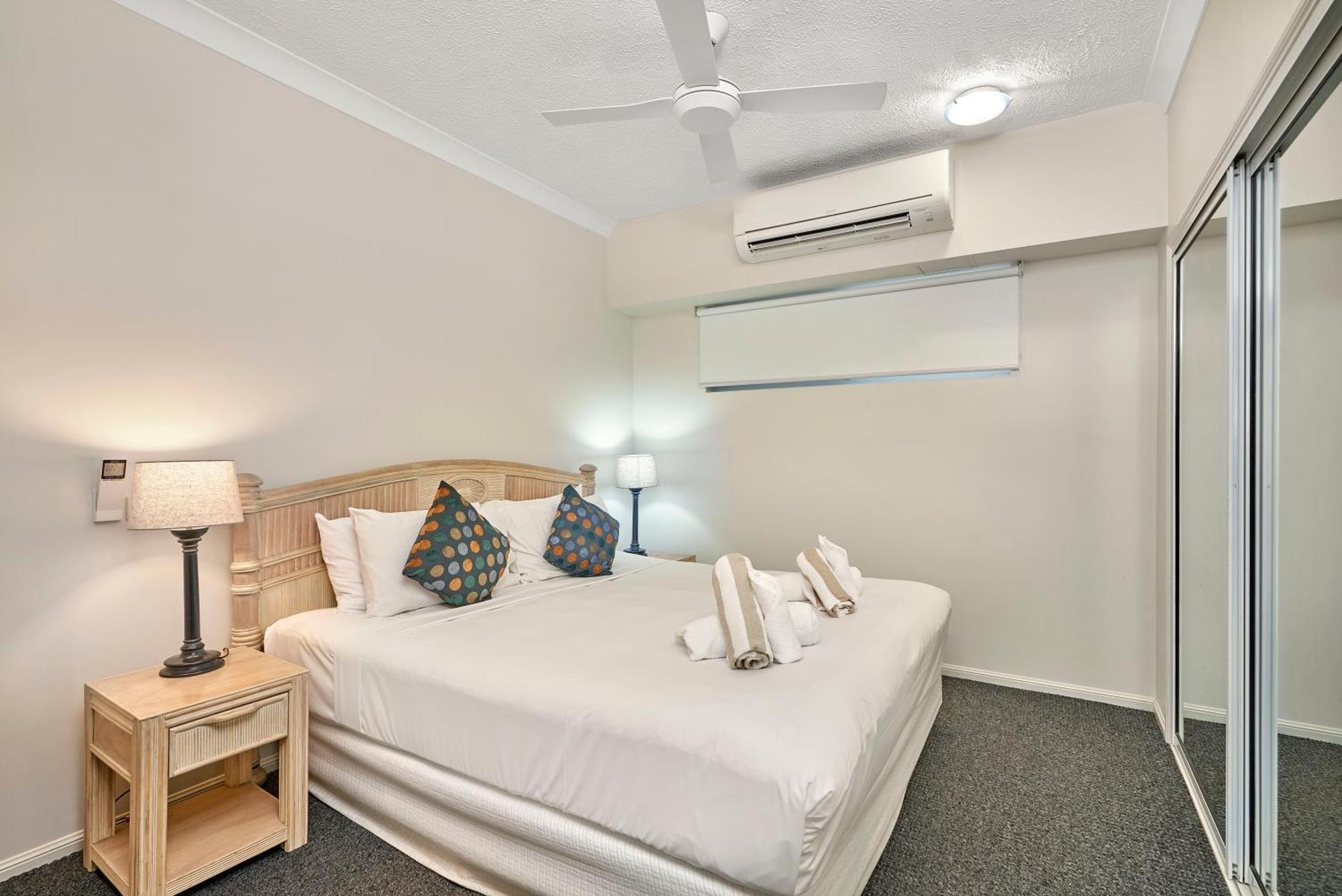 Alassio Apartments With Direct Pool Access Palm Cove Rom bilde